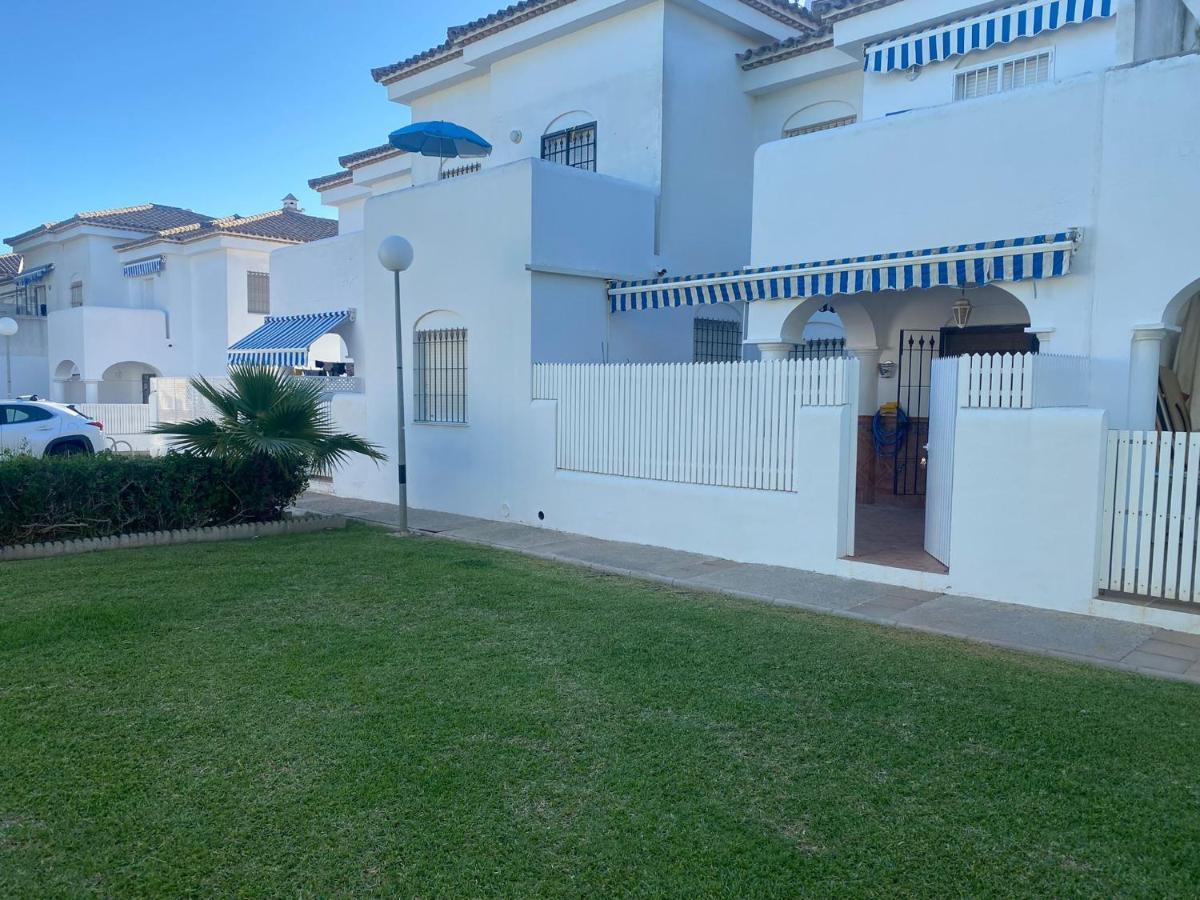 Apartamento La Almadraba Chiclana de la Frontera Ngoại thất bức ảnh
