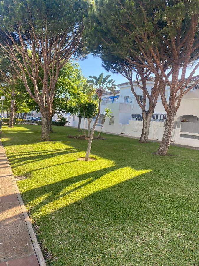 Apartamento La Almadraba Chiclana de la Frontera Ngoại thất bức ảnh